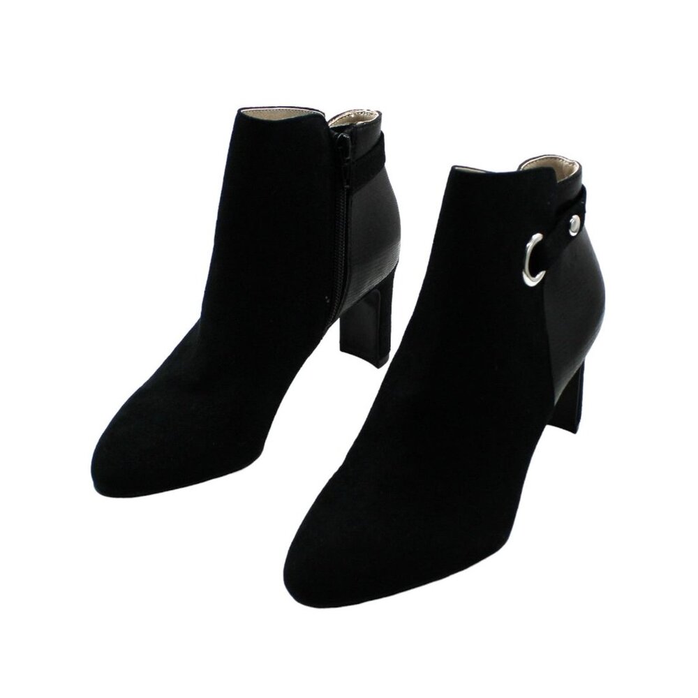 Boots - Picture 2 of 8